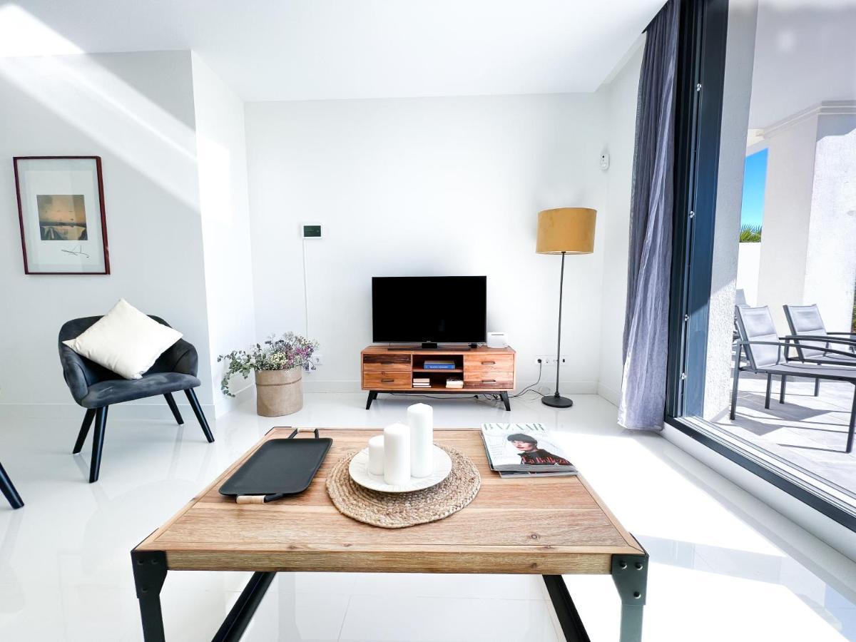 Apartment In Manilva, Just A Few Steps From The Beach מראה חיצוני תמונה